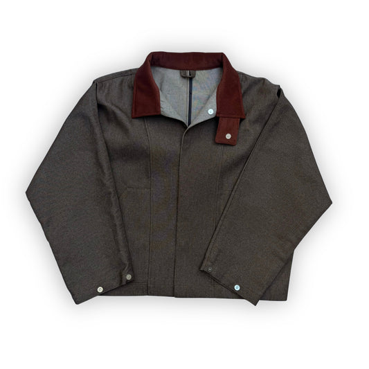 LA VESTE V—4