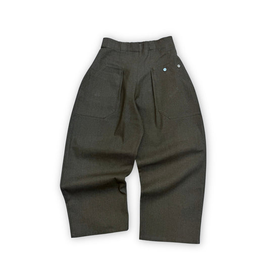 LE FUTAL LARGE V—11